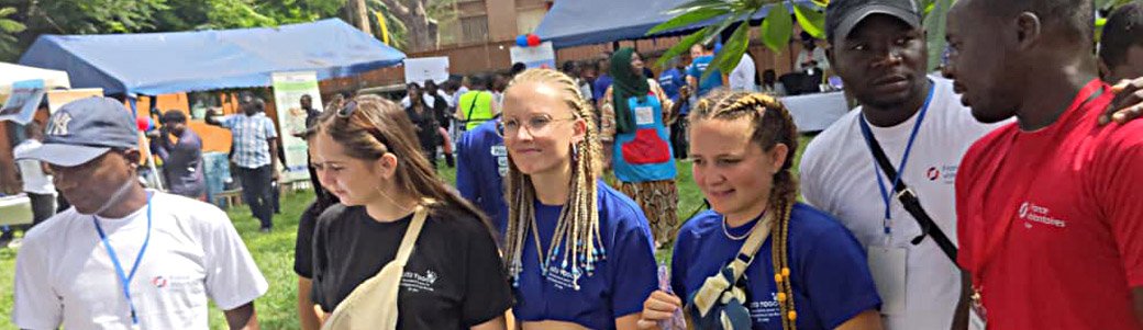 Volontaires internationaux en formation ou atelier